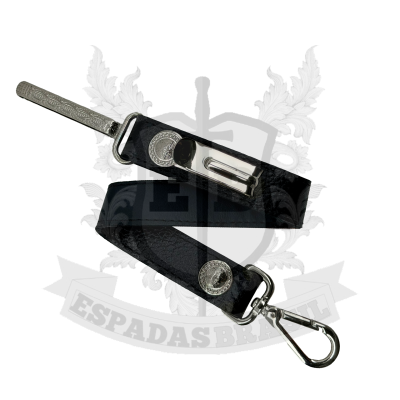 TALIM OU GUIA - TALIM (GUIA) DA POLICIA MILITAR EM COURO PRETO COM METAIS NIQUELADOS